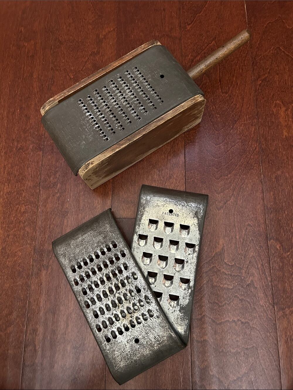 Vintage Wonder Shredder Wooden Box Cheese Grater, 3 Interchangeable Metal Plates